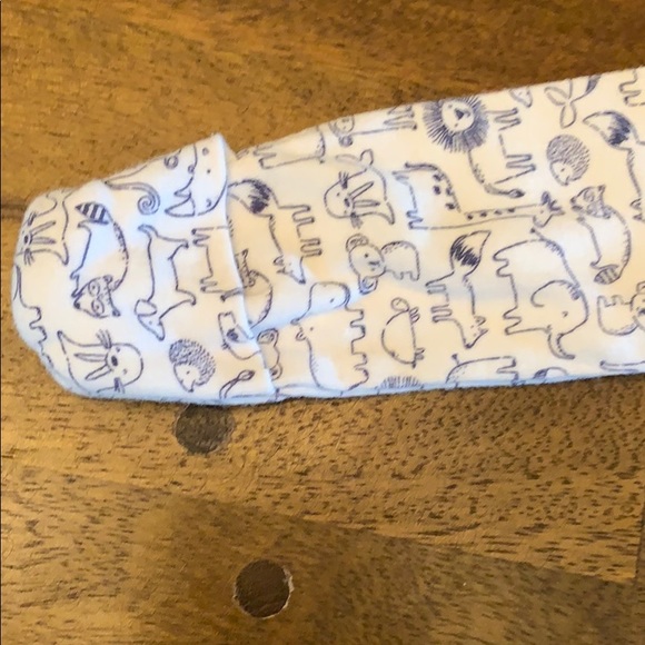 Newborn sleep sack with animals! - Picture 2 of 6